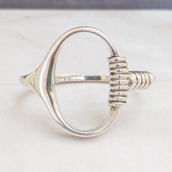 Sterling Modernist Loop Bangle (59.8g, Paris) - Picture 3 of 8